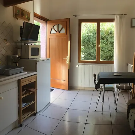 Desiree - D'hote Отель типа 