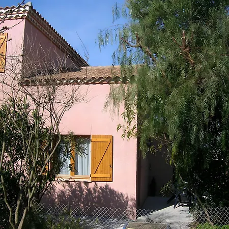 Desiree - D'hote 3*
