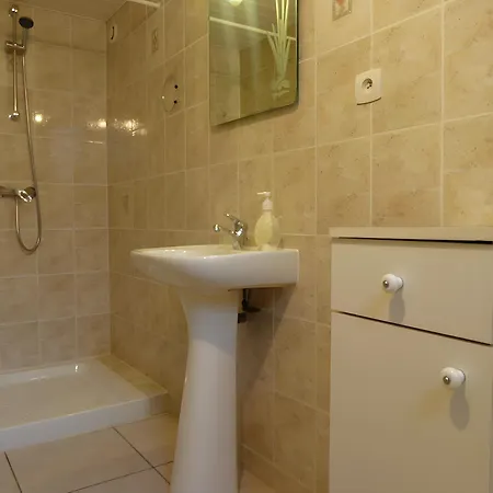 Desiree - D'hote 3*