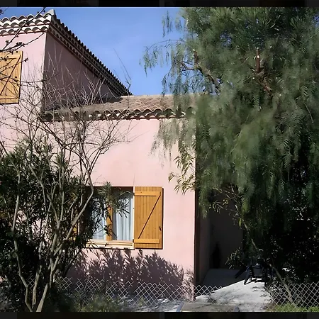 Desiree - D'hote Bed & Breakfast Agde
